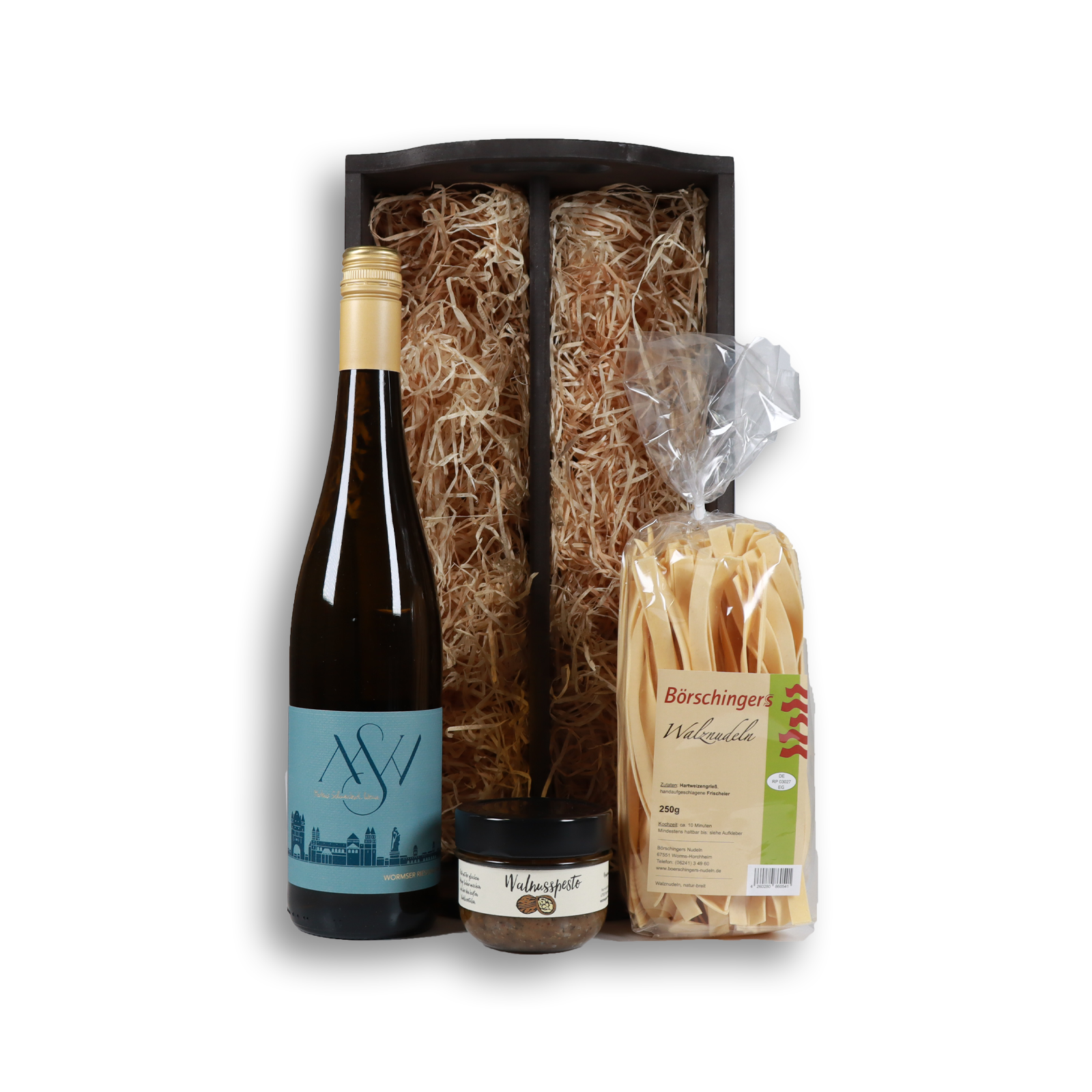 Die Wormser Präsentkiste aufrecht stehend mit den Produkten vor der Kiste