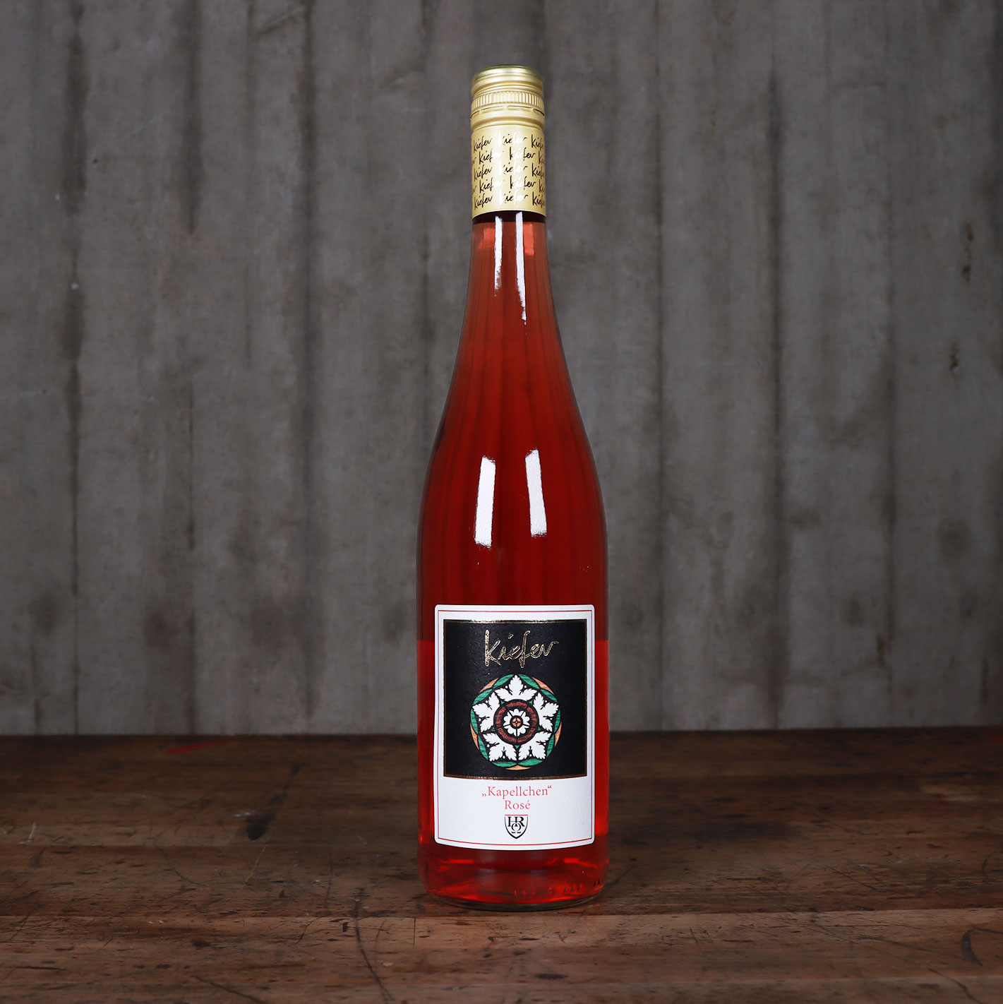 Kapellchen-Rosé-Ambient-Front.jpg