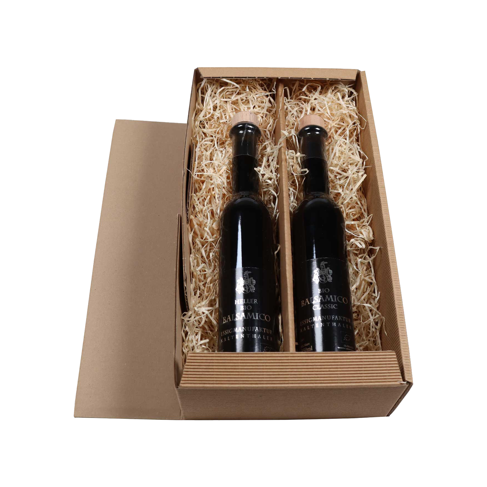 Beide Balsamicos stehen in der Geschenkbox mit offenem Bild